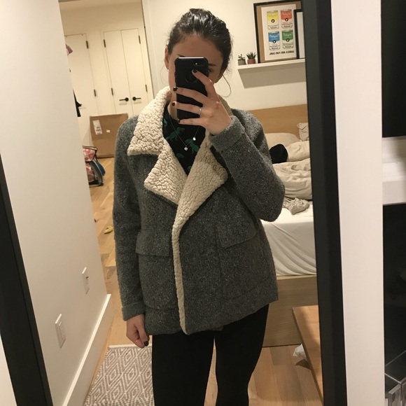 Zara Jackets & Blazers - Soft and warm Zara knit jacket! 🍂